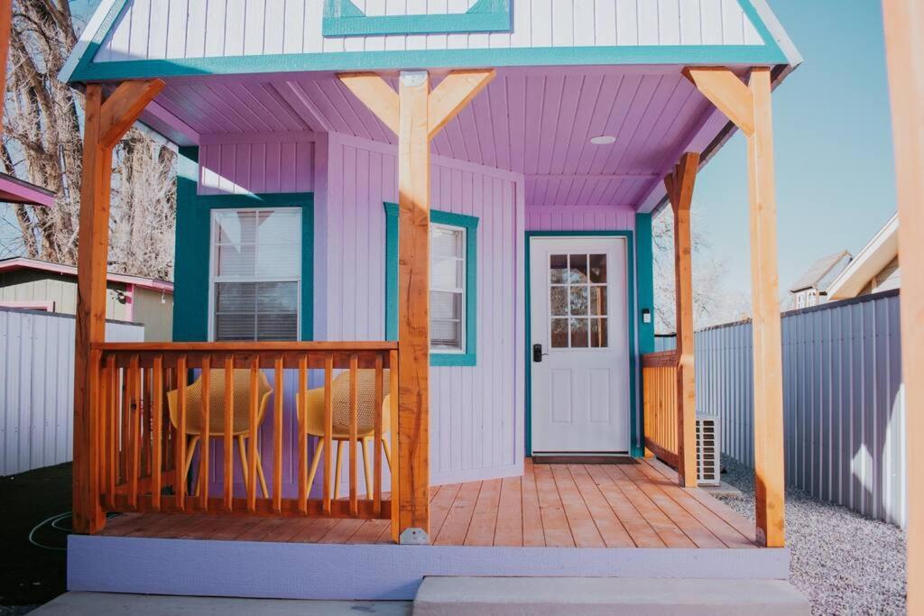 Agave Tiny House At Cactus Flower-Hot Tub-Pet Friendly-No Pet Fees! Albuquerque Exterior photo